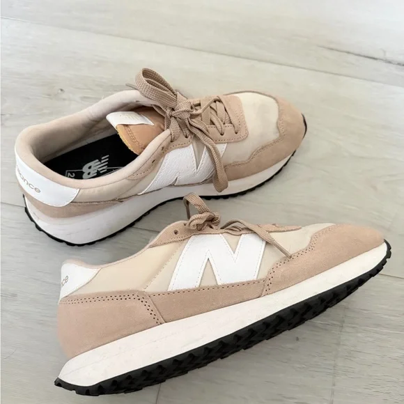 New Balance Tan and White Casual Sneakers - Picture 3 of 4